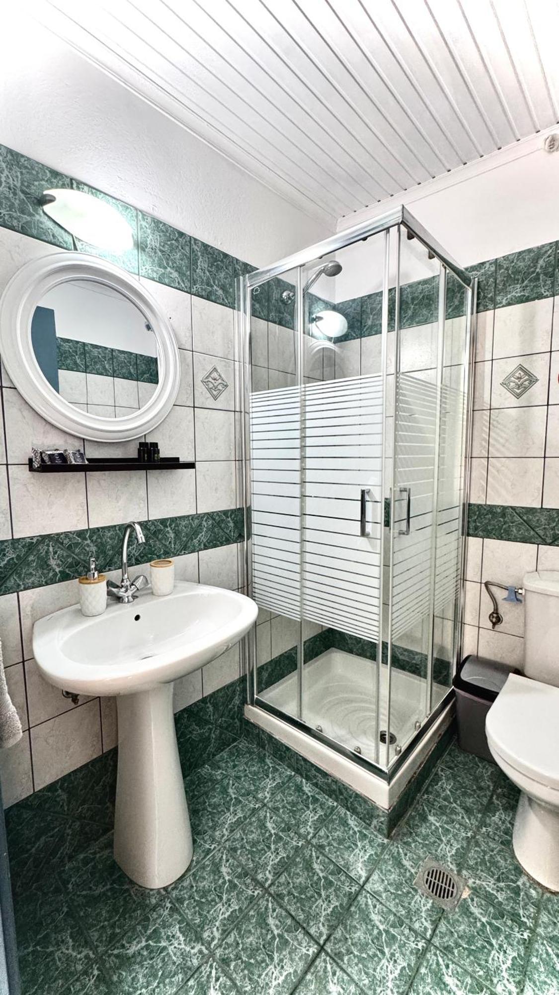 Melintas Cozy Apartments 2 Пломарион Экстерьер фото